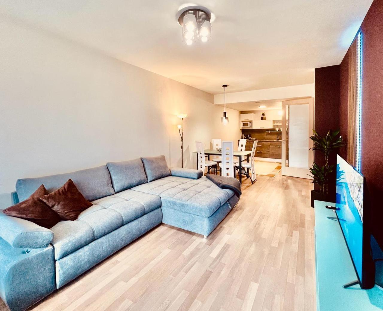 Luxury Apartment In Prague And Free Parking Ngoại thất bức ảnh