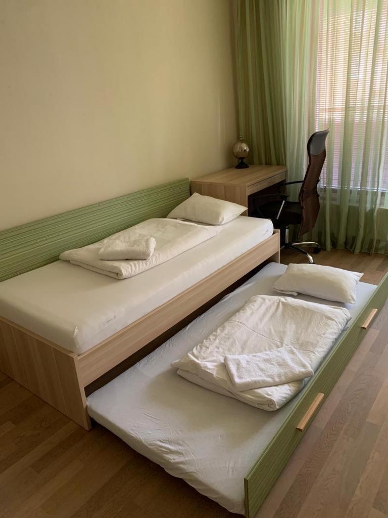 Luxury Apartment In Prague And Free Parking Ngoại thất bức ảnh