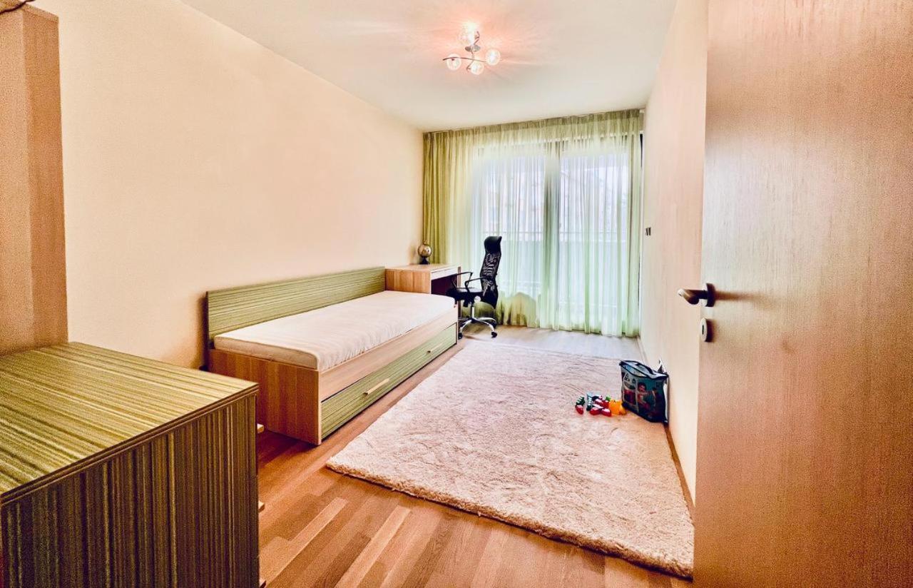 Luxury Apartment In Prague And Free Parking Ngoại thất bức ảnh